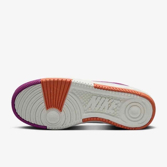 Nike
‘Gamma’
NWOT - Picture 16 of 16